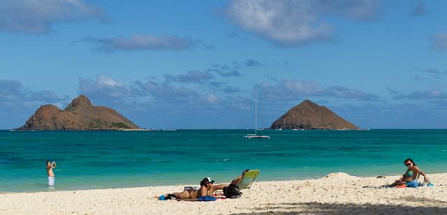 120 Oahu, Lanikai Beach.jpg
